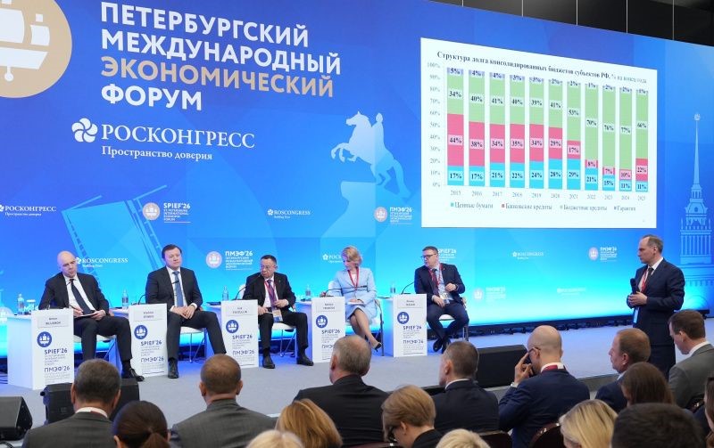 Артём Здунов: «Мы в четыре раза снизили объем госдолга, благодаря решениям Президента и нашим усилиям по развитию экономики полностью закрыли коммерческий долг»